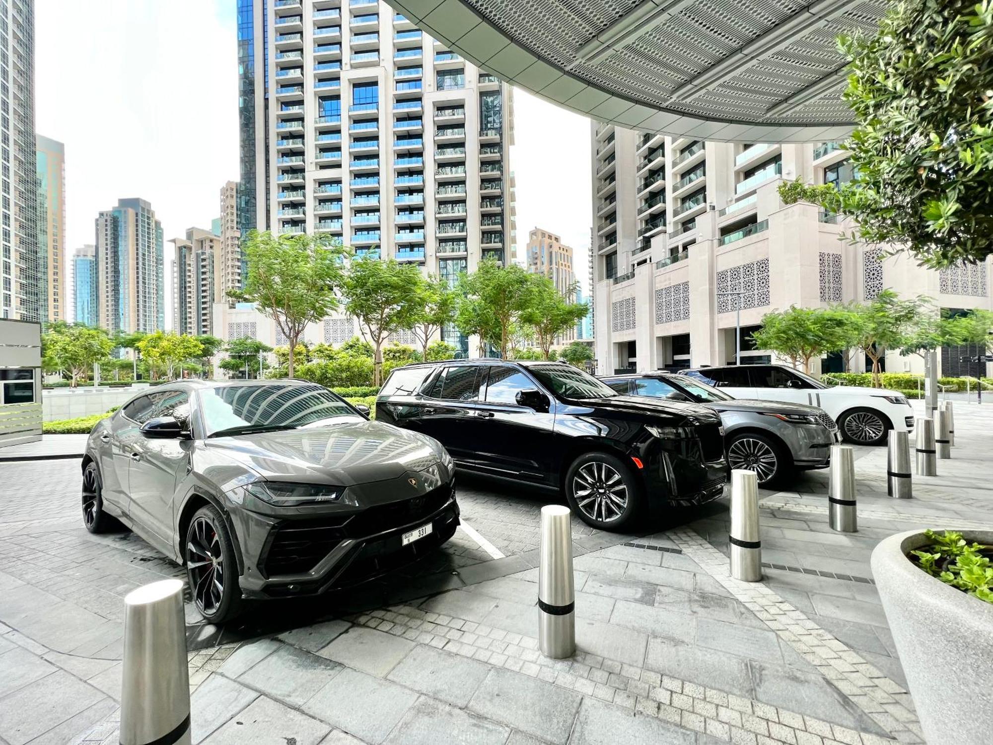Downtown Luxury - Stunning Burj Khalifa & Sea View - 5 Minutes Walk To Dubai Mall מראה חיצוני תמונה