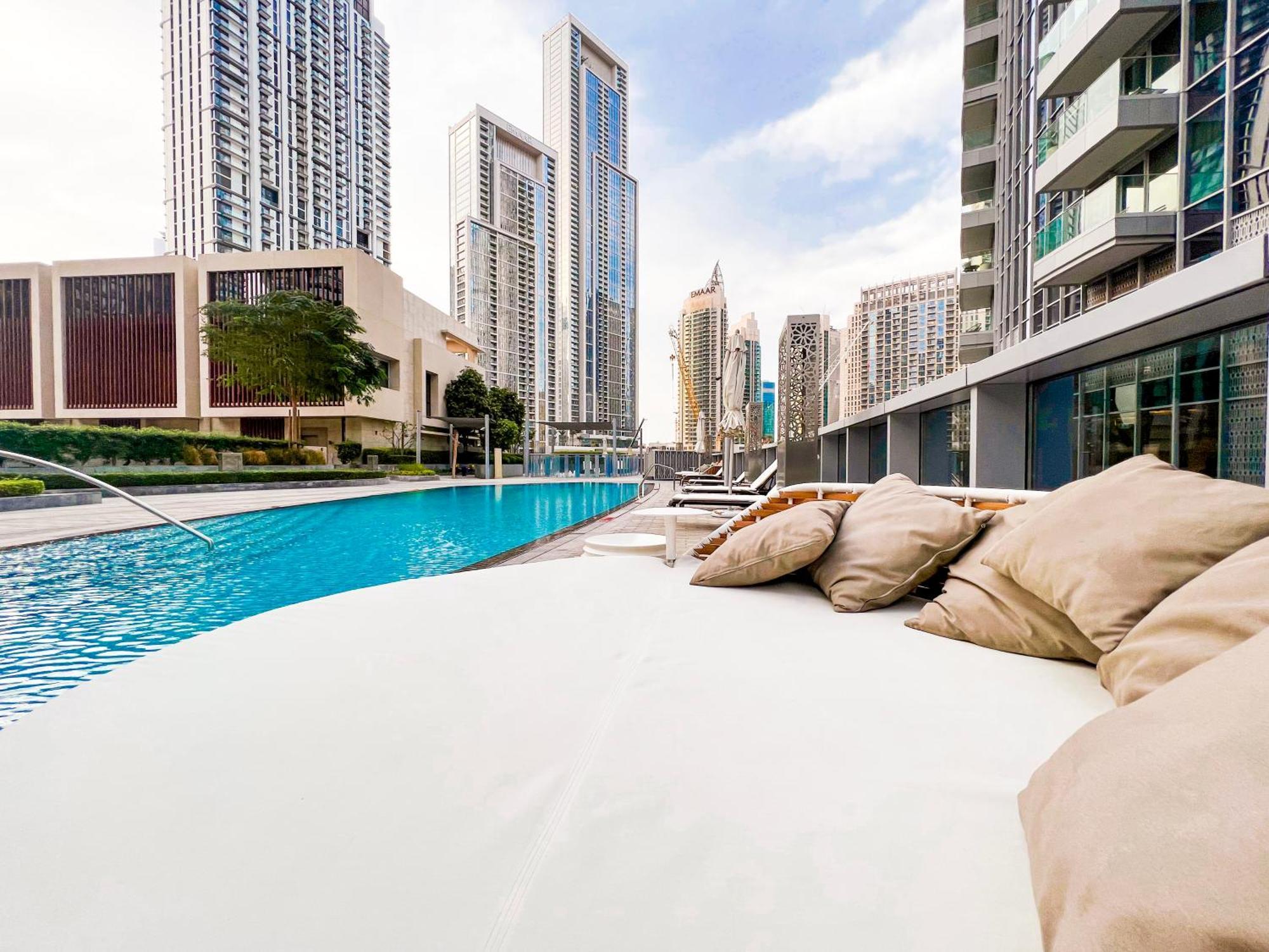 Downtown Luxury - Stunning Burj Khalifa & Sea View - 5 Minutes Walk To Dubai Mall מראה חיצוני תמונה