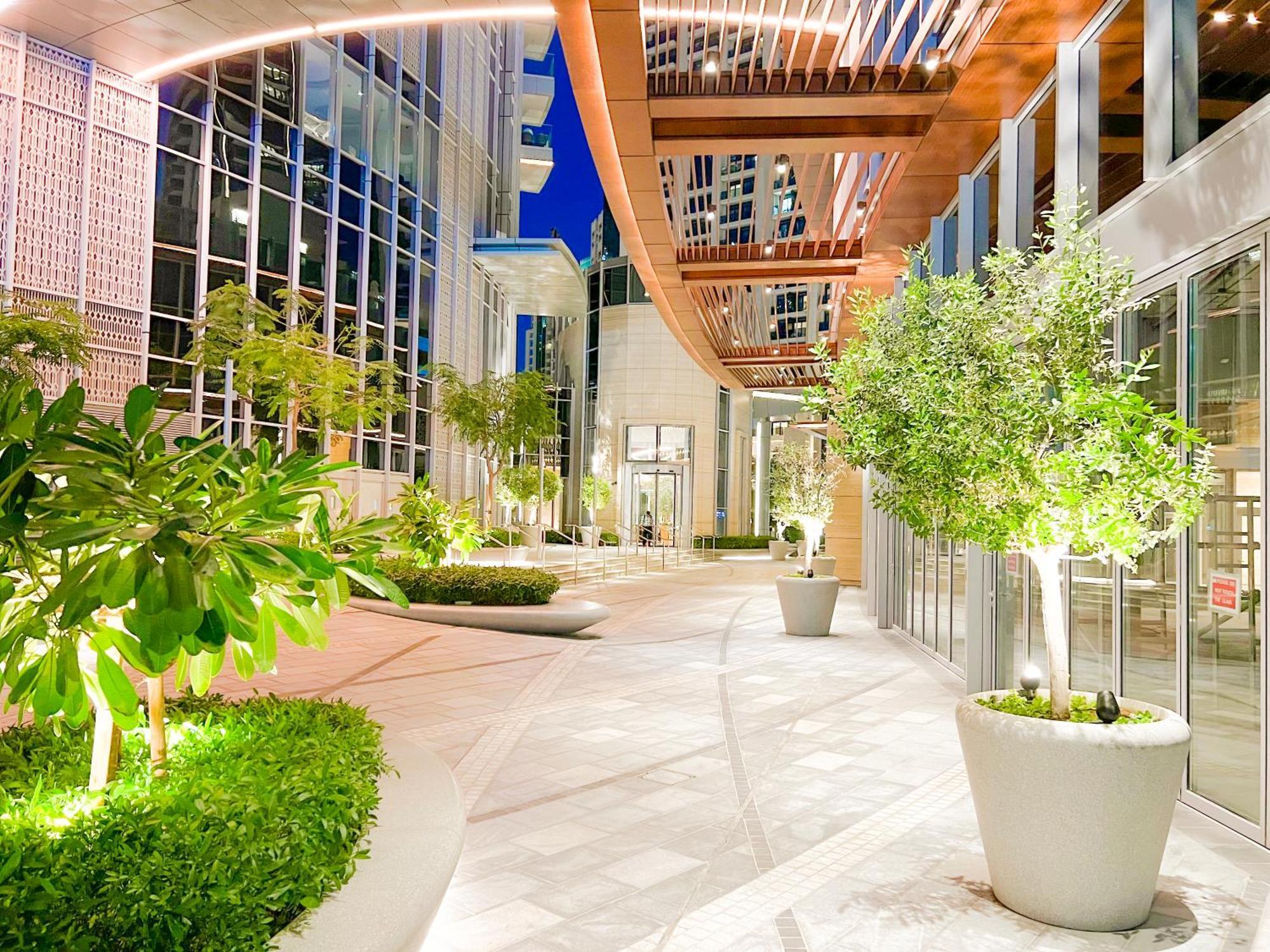 Downtown Luxury - Stunning Burj Khalifa & Sea View - 5 Minutes Walk To Dubai Mall מראה חיצוני תמונה